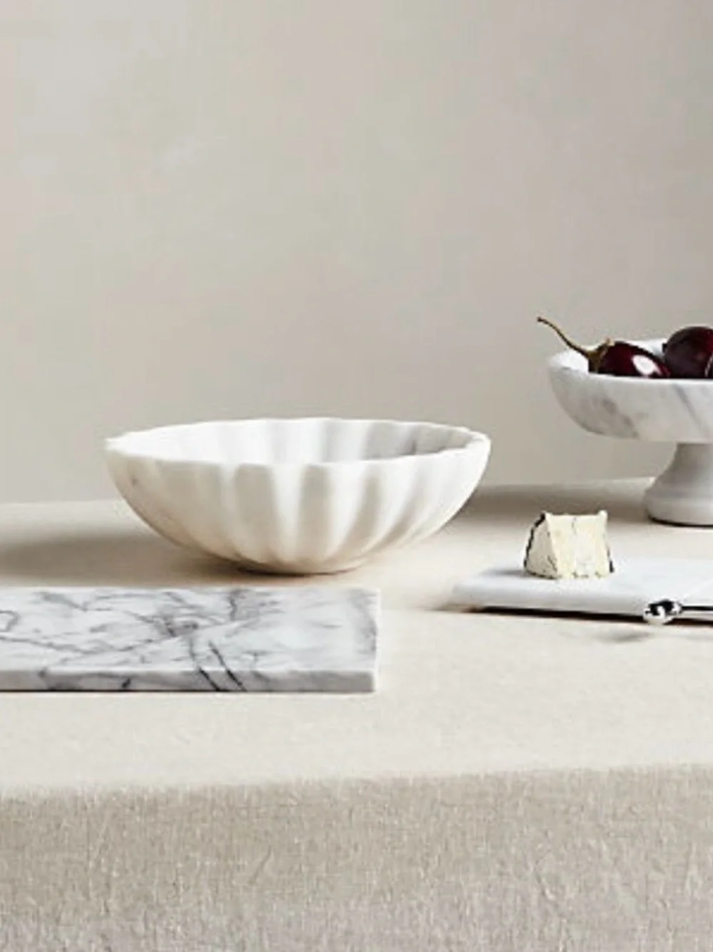 New! Crate&Barrel French White Marble Fluted Ceramic Serving Bowl